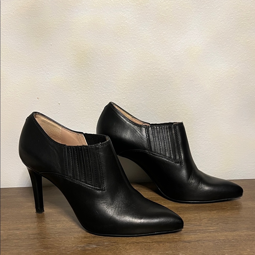 Chic Black Leather Heels for Women